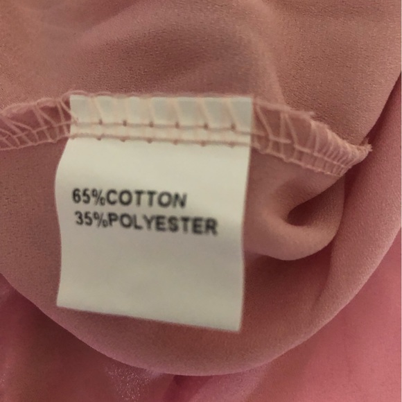 Women’s pink criss cross deep v romper shorts cinched with belt sheer in medium - Picture 4 of 5